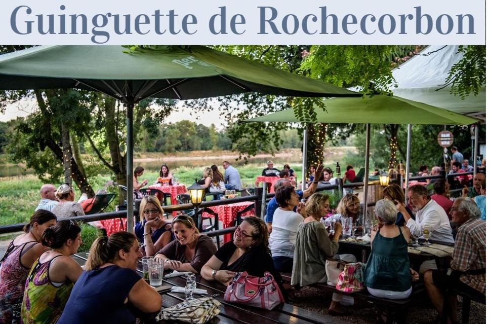 Chambre Jungle Dans Maison D'Hote "Le Petit Clouet"- Rochecorbon Εξωτερικό φωτογραφία